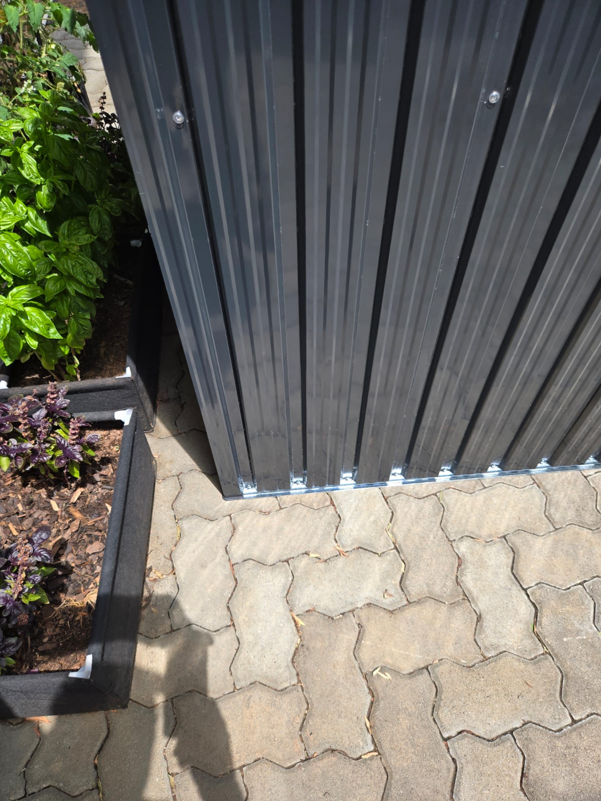 Bell & Paton Garden Shed – 2.49m (W) x 1.85m (D)x 1.84m (H) - The Large One