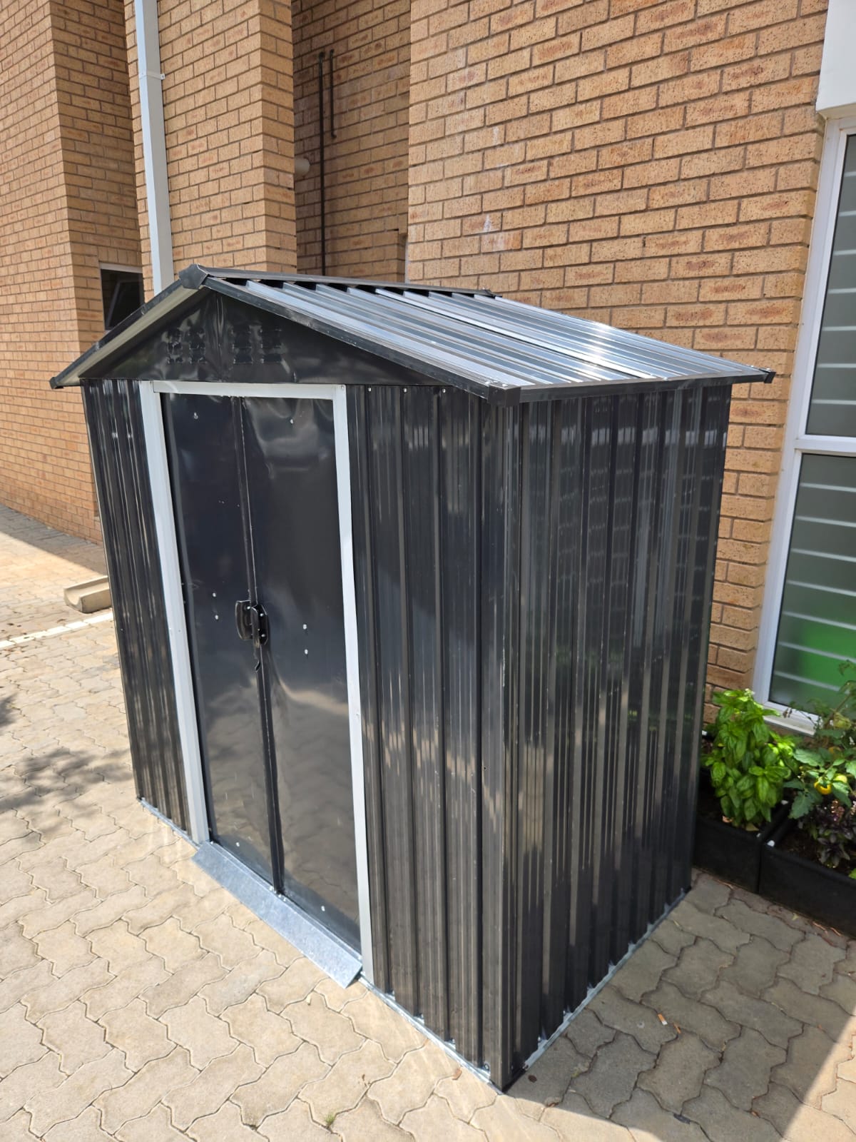Bell & Paton Garden Shed – 1.962m (W)x 1.104m (D) x 1.840m (H) - The Medium One