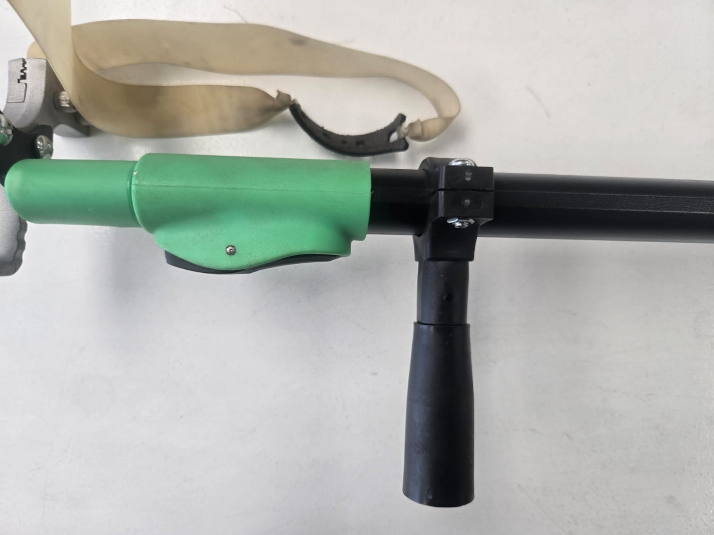 Slingshot Rifle with Powerful Green Dot Laser Sight (Adult Use)