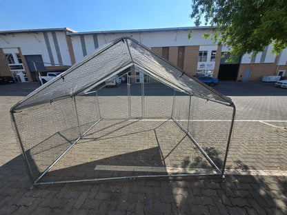 Bell & Paton Walk-In Chicken Coop