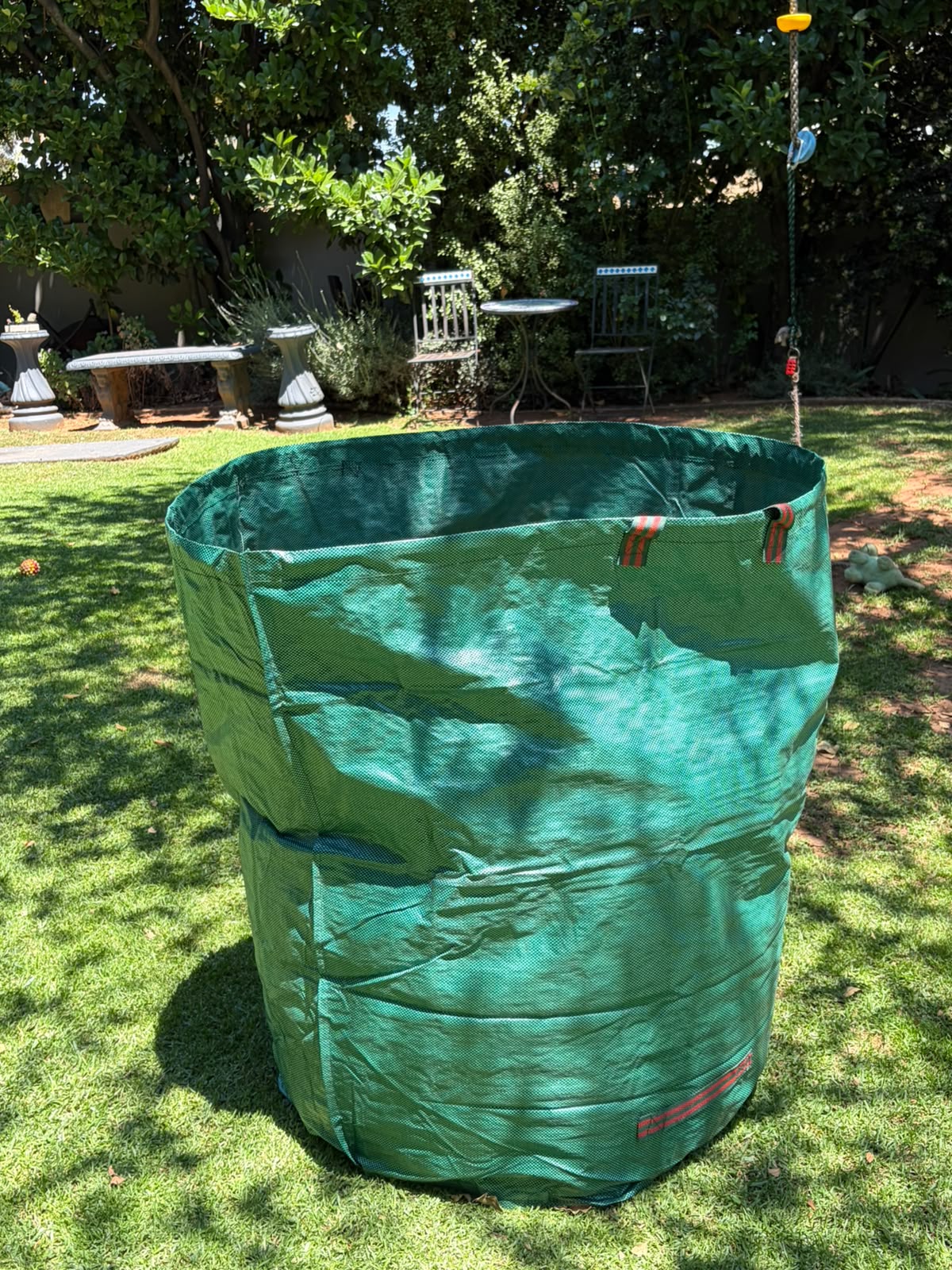 Bell and Paton Extra-Large 500L Reusable Garden Refuse Bag – Heavy-Duty Waterproof Garden Waste Bag with Reinforced Handles